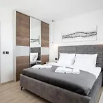 Leola Villa Ližnjan