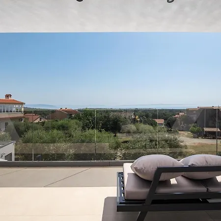 Villa Leola *