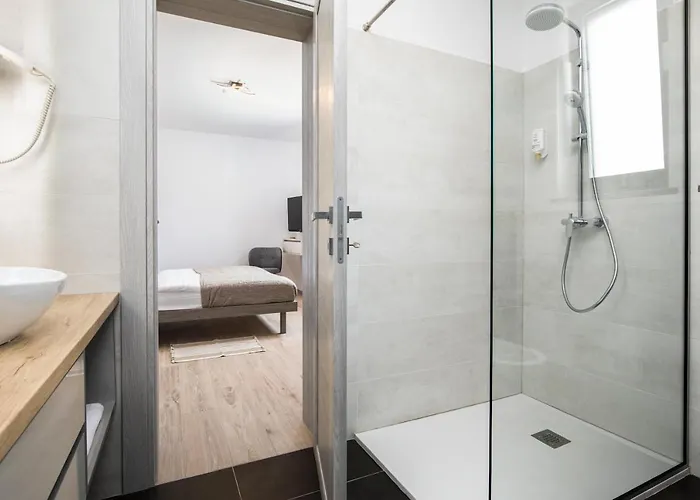 Leola Villa Ližnjan