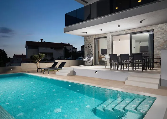 Villa Leola Ližnjan