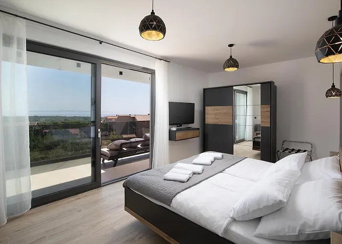 Leola Villa Ližnjan